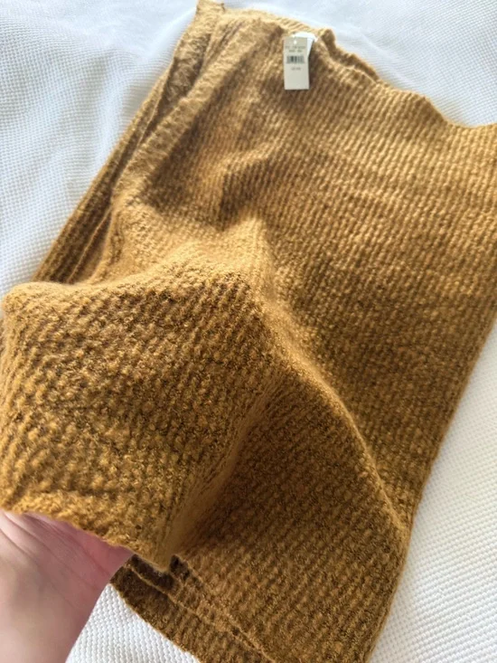 aerie Knit Scarf in Mustard Brown - Picture 3 of 4